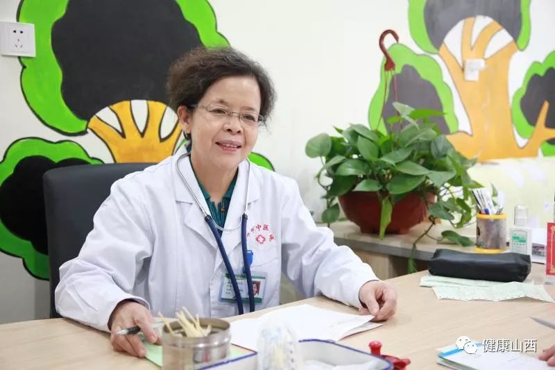 儿科专家陈天兰，守护儿童健康的坚定守护者