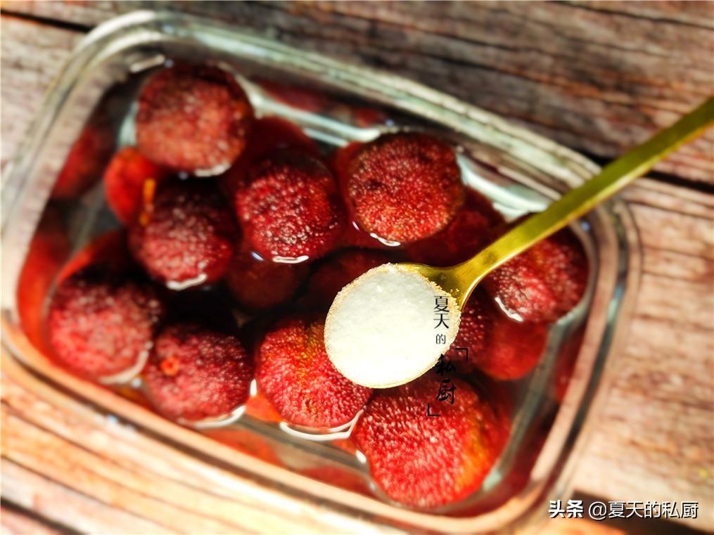 杨梅做饮料，一种美味与健康并存的饮品创新