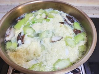 丝瓜蛋花汤，功效与作用的深度解析