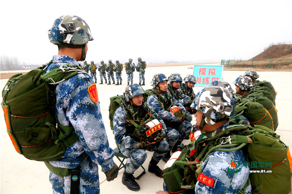 随州空降兵伞兵概况