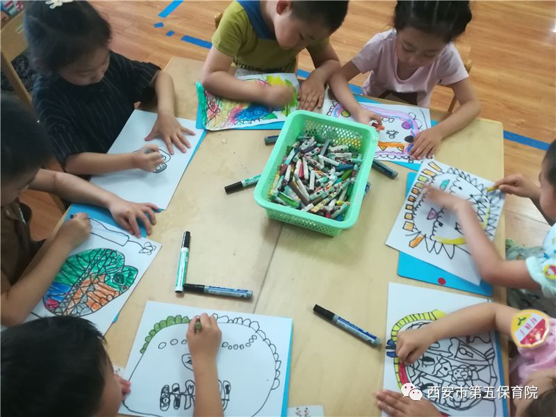 幼儿园中班美术教育随笔，探索与发现的美妙旅程