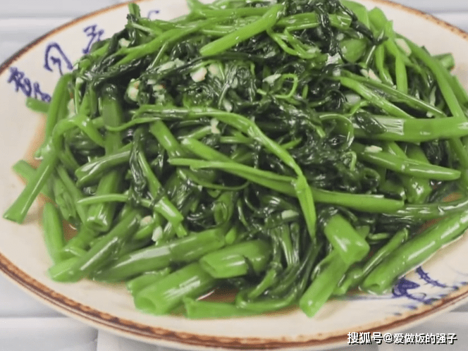 蛋花空心菜汤，一道家常美食的烹饪与品味