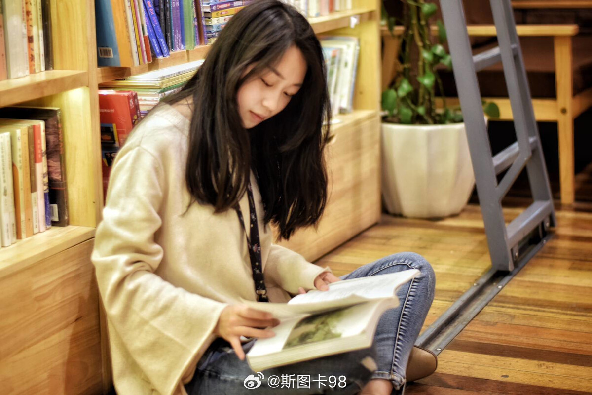我的第一本书与龚凯莹的奇妙缘分